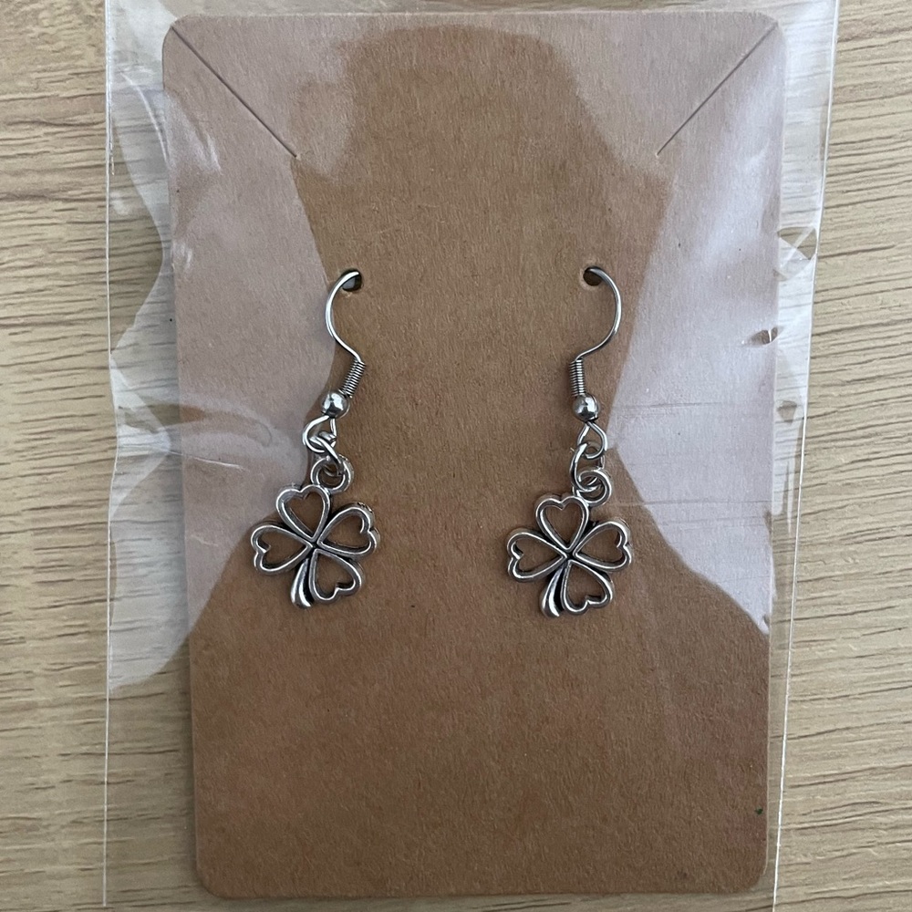 Shamrock earrings